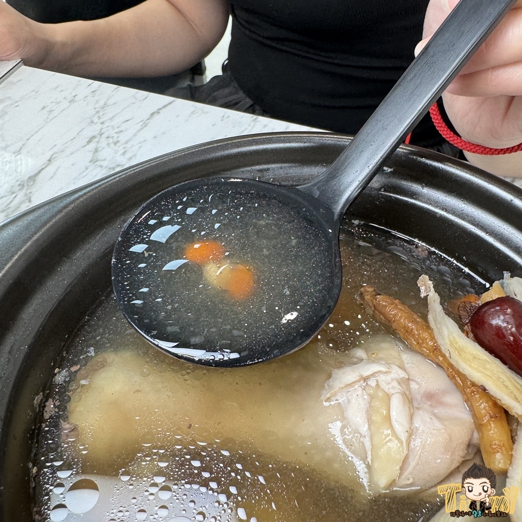 桃園大溪精品小火鍋大溪總店 探訪溪落羽松秘境吃超值小火鍋 (菜單營業時間地址電話) - 第55張圖 桃園大溪精品小火鍋大溪總店 探訪溪落羽松秘境吃超值小火鍋 (菜單營業時間地址電話)