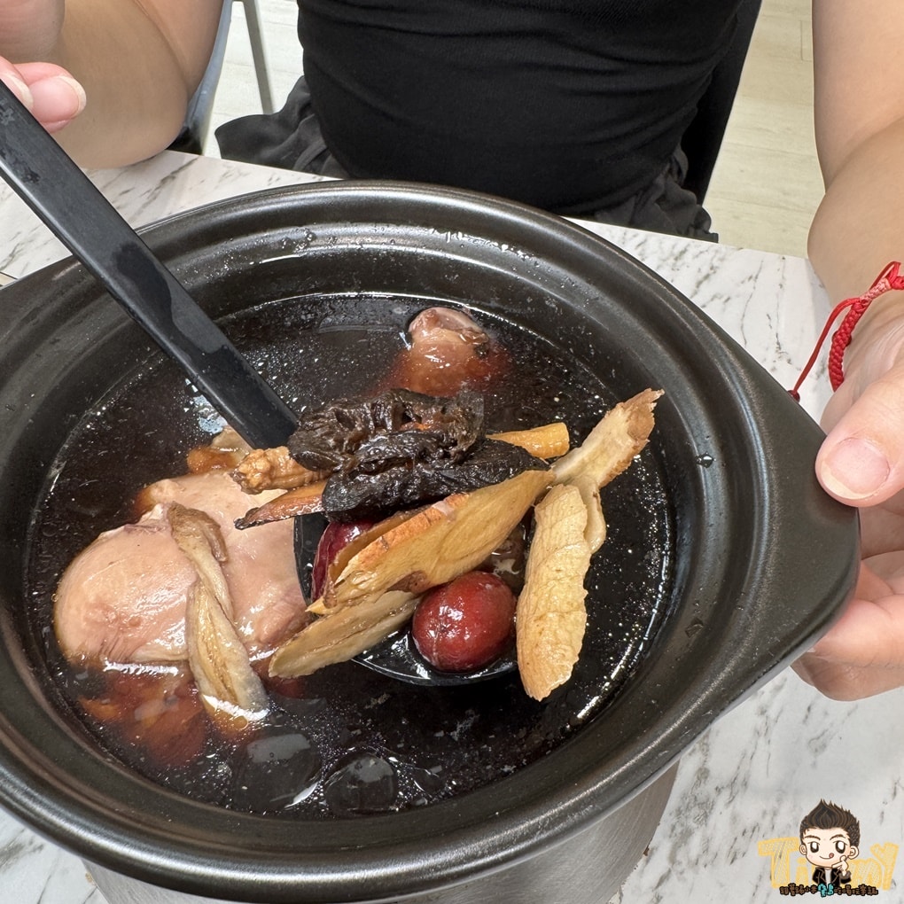 桃園大溪精品小火鍋大溪總店 探訪溪落羽松秘境吃超值小火鍋 (菜單營業時間地址電話) - 第57張圖 桃園大溪精品小火鍋大溪總店 探訪溪落羽松秘境吃超值小火鍋 (菜單營業時間地址電話)