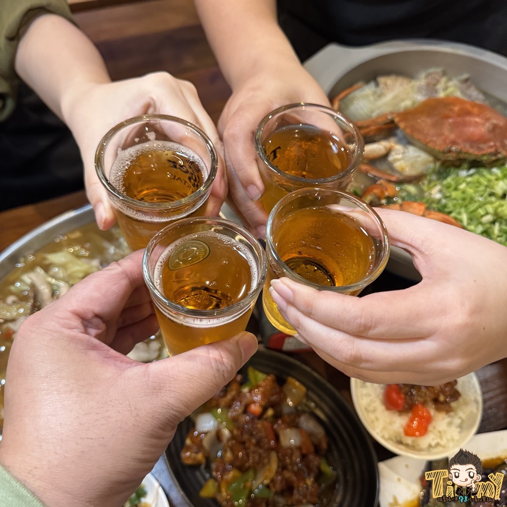 超大隻大沙公蝦芋香米粉湯! 新竹冬天吃活蝦料理也可以吃熱呼呼的火鍋料理! 新竹King活蝦料理經國店! (晚餐宵夜菜單營業時間地址電話) - 第67張圖