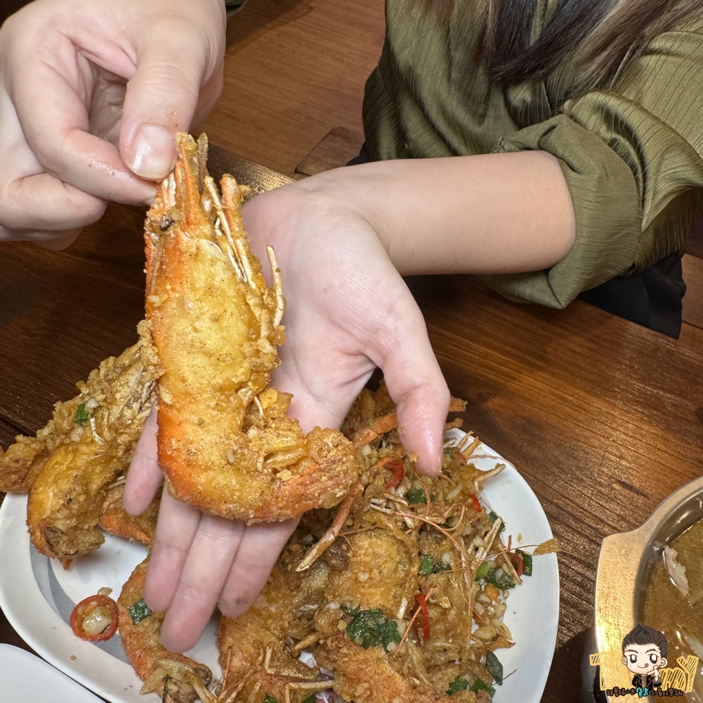 超大隻大沙公蝦芋香米粉湯! 新竹冬天吃活蝦料理也可以吃熱呼呼的火鍋料理! 新竹King活蝦料理經國店! (晚餐宵夜菜單營業時間地址電話) - 第52張圖