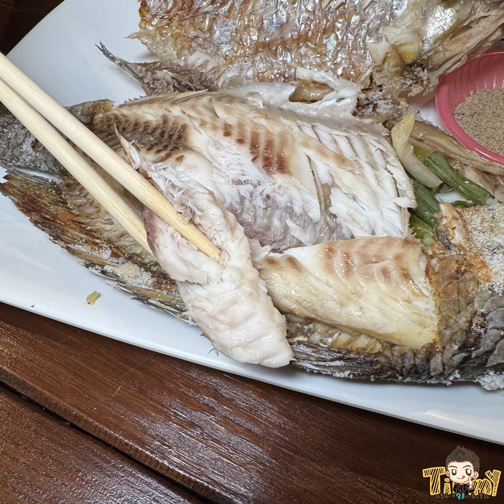 超大隻大沙公蝦芋香米粉湯! 新竹冬天吃活蝦料理也可以吃熱呼呼的火鍋料理! 新竹King活蝦料理經國店! (晚餐宵夜菜單營業時間地址電話) - 第66張圖