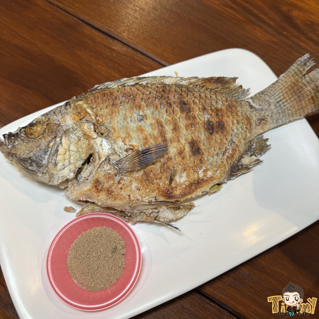 超大隻大沙公蝦芋香米粉湯! 新竹冬天吃活蝦料理也可以吃熱呼呼的火鍋料理! 新竹King活蝦料理經國店! (晚餐宵夜菜單營業時間地址電話) - 第64張圖