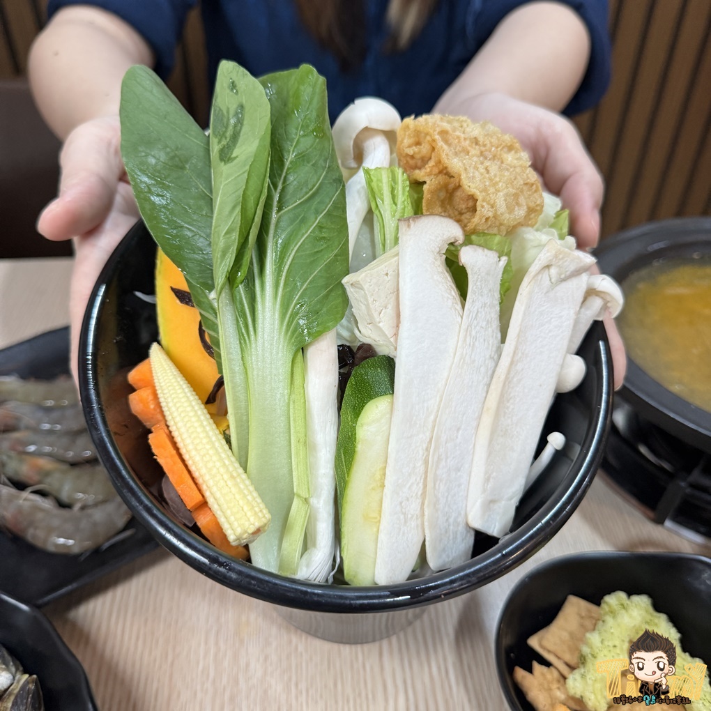 竹北鍋娘娘火鍋店。新竹桌邊爆炒石頭火鍋200元起 古早味餅乾、滷肉飯、王子麵、汽水、冷熱飲及冰淇淋吃到飽!(菜單營業時間地址電話) - 第30張圖