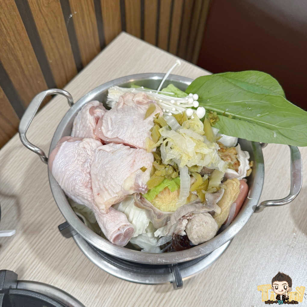 竹北鍋娘娘火鍋店。新竹桌邊爆炒石頭火鍋200元起 古早味餅乾、滷肉飯、王子麵、汽水、冷熱飲及冰淇淋吃到飽!(菜單營業時間地址電話) - 第42張圖