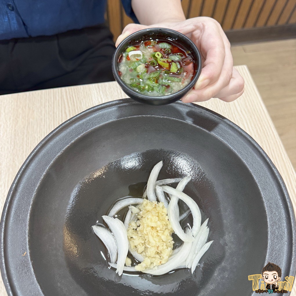 竹北鍋娘娘火鍋店。新竹桌邊爆炒石頭火鍋200元起 古早味餅乾、滷肉飯、王子麵、汽水、冷熱飲及冰淇淋吃到飽!(菜單營業時間地址電話) - 第24張圖