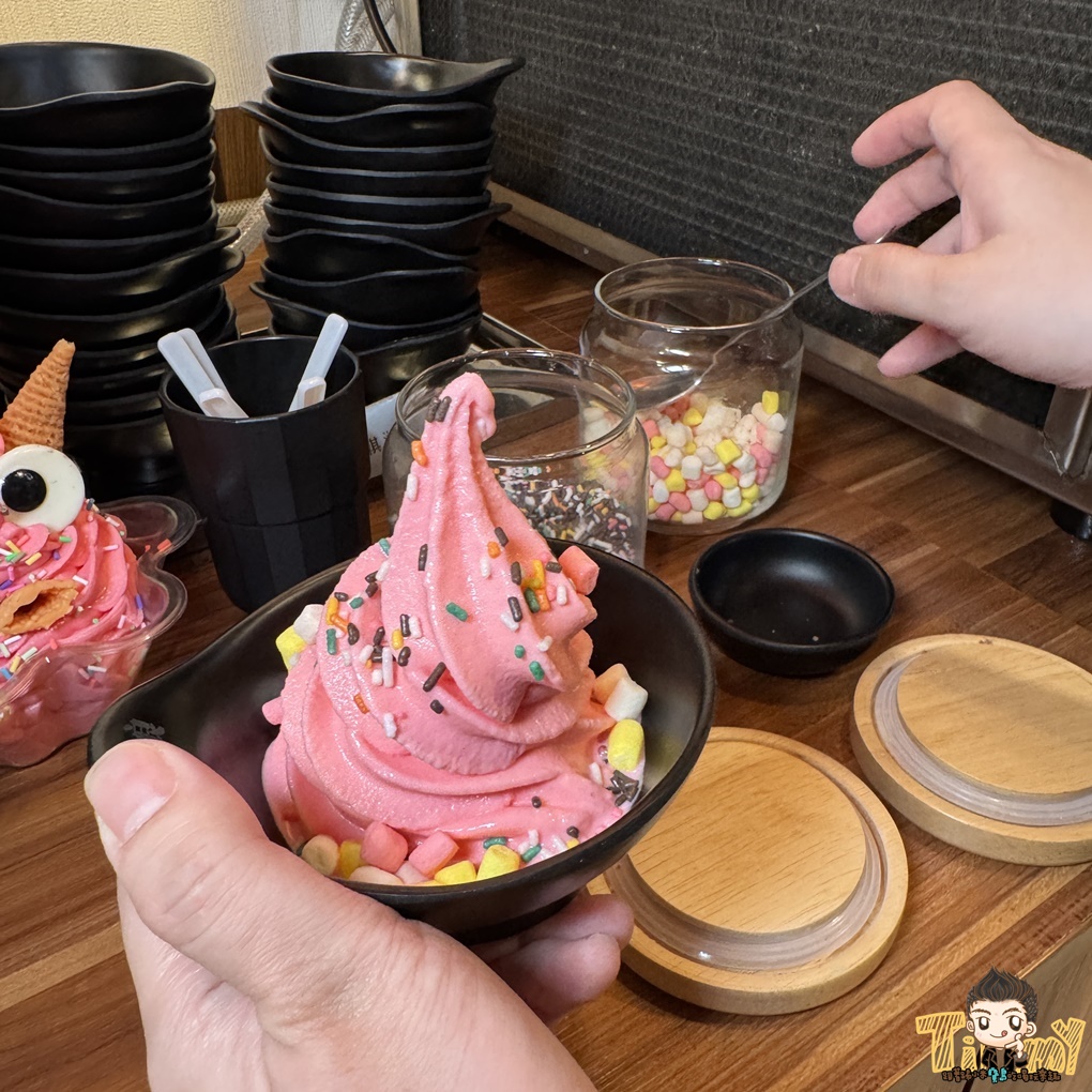 竹北鍋娘娘火鍋店。新竹桌邊爆炒石頭火鍋200元起 古早味餅乾、滷肉飯、王子麵、汽水、冷熱飲及冰淇淋吃到飽!(菜單營業時間地址電話) - 第14張圖