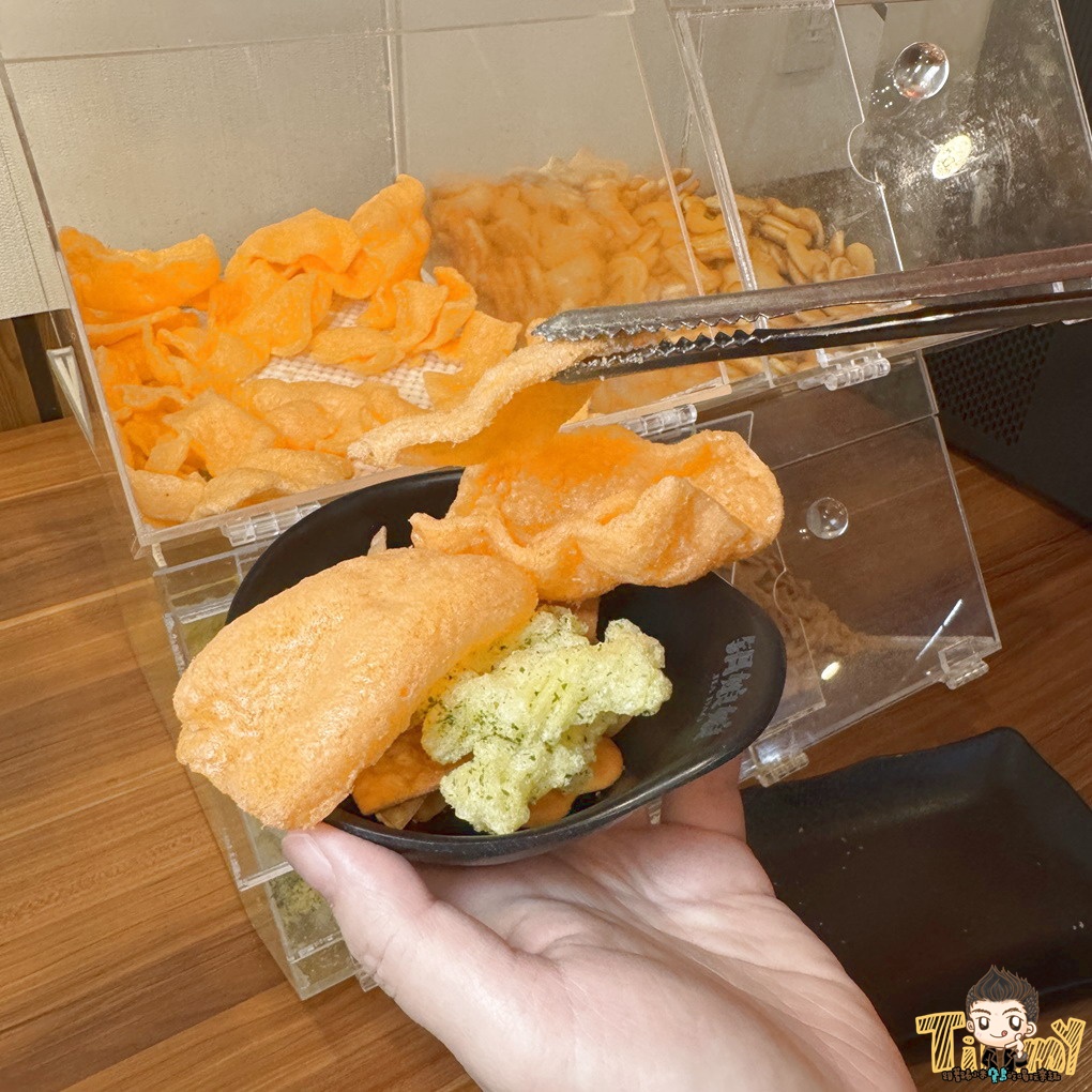 竹北鍋娘娘火鍋店。新竹桌邊爆炒石頭火鍋200元起 古早味餅乾、滷肉飯、王子麵、汽水、冷熱飲及冰淇淋吃到飽!(菜單營業時間地址電話) - 第9張圖