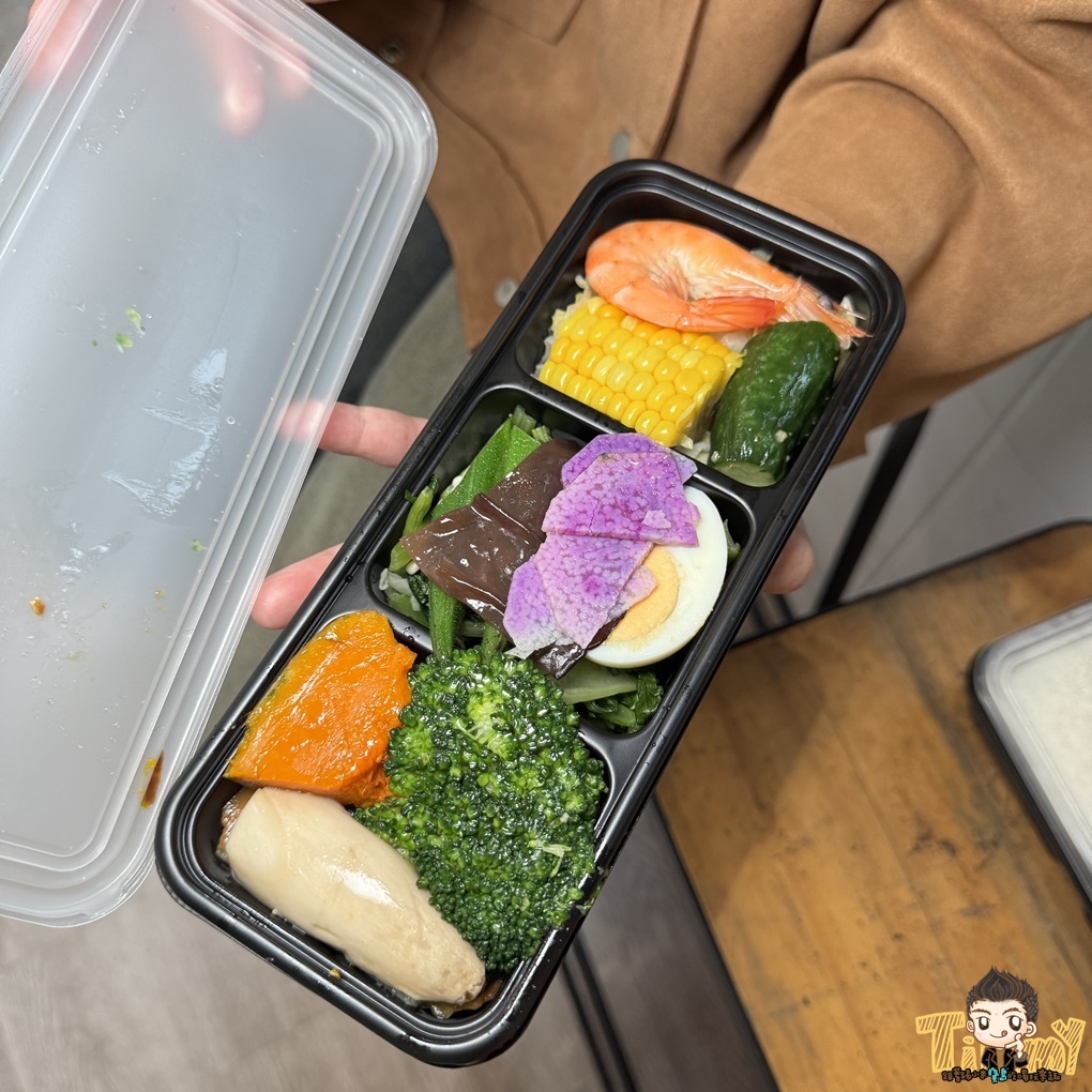 新竹滿合口水大王燒臘達人。五星級燒臘便當園區秘書訂會議便當不怕被老闆唸! (菜單營業時間地址電話) - 第16張圖 新竹滿合口水大王燒臘達人。五星級燒臘便當園區秘書訂會議便當不怕被老闆唸! (菜單營業時間地址電話)