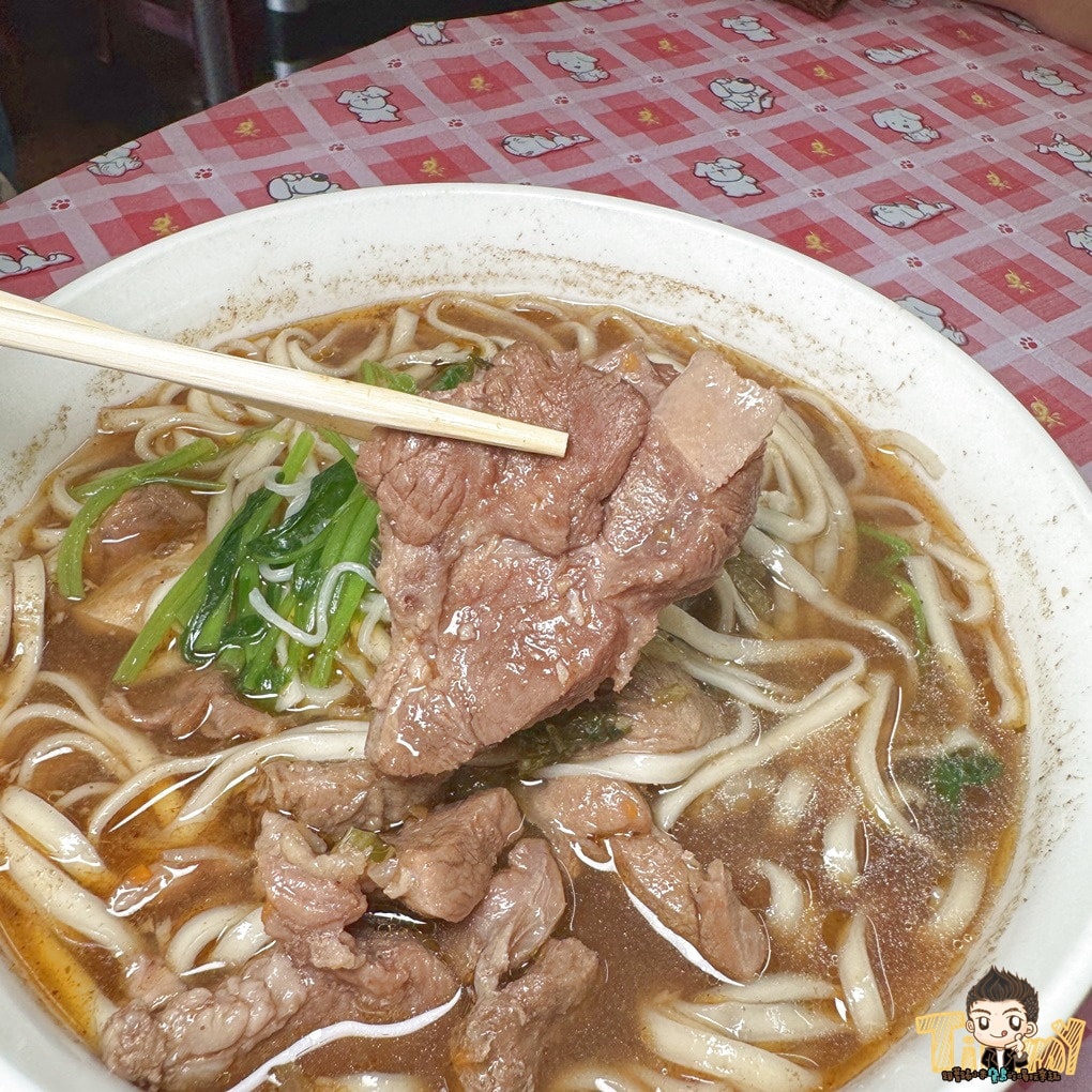 苗栗後龍好來香牛肉麵 在地人會推薦超大鍋的滷味小菜自己撈！ (菜單營業時間地址電話)