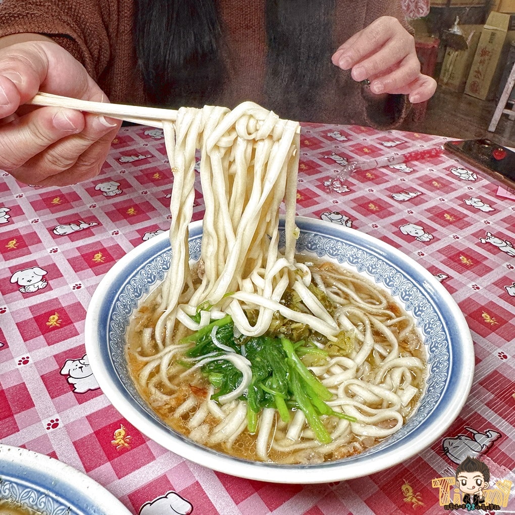 苗栗後龍好來香牛肉麵 在地人會推薦超大鍋的滷味小菜自己撈！ (菜單營業時間地址電話)