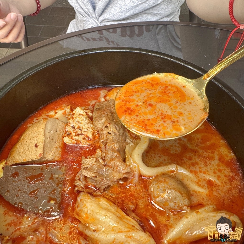 新竹七先生早午餐。深夜食堂&早午餐店  媲美大X鐵板燒的燒肉套餐，百來元就能吃到。 蛋餅、三明治、早餐拼盤、鍋燒意麵、炒泡麵深夜吃到早上！ (菜單營業時間地址電話)