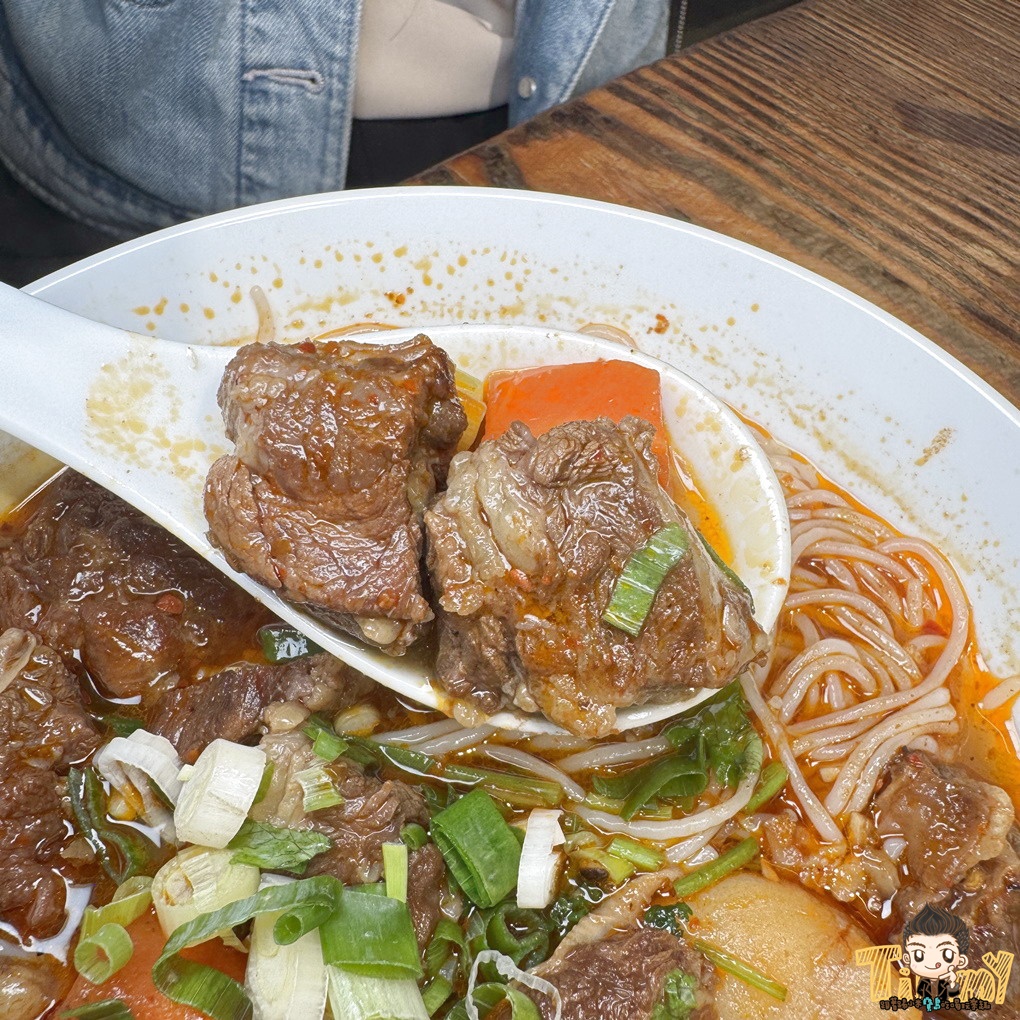 新竹大鼓牛肉粉。經國大市場.經國路.隱身在都市叢林的樹屋越南料理! (菜單營業時間地址電話) - 第32張圖 新竹大鼓牛肉粉。經國大市場.經國路.隱身在都市叢林的樹屋越南料理! (菜單營業時間地址電話)