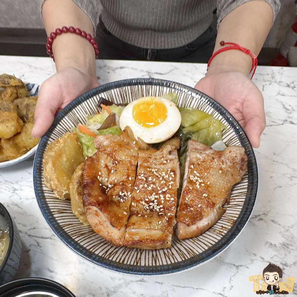 新竹縣竹北屋野職人燒肉丼! 肉肉和配菜多多的直烤燒肉丼飯! 新竹市竹北市8個就外送! (菜單營業時間地址電話) - 第38張圖 新竹縣竹北屋野職人燒肉丼! 肉肉和配菜多多的直烤燒肉丼飯! 新竹市竹北市8個就外送! (菜單營業時間地址電話)