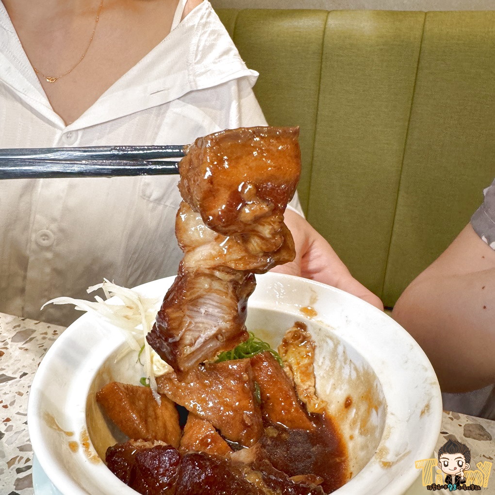 新竹湯明茶樓 隱藏在巷弄裡50年老宅改造的新式台菜茶樓 聚餐首選家庭、公司聚餐、約會都能滿足 (白天無休。菜單營業時間地址電話) - 第57張圖