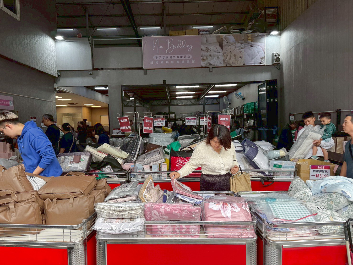 《台中太平妞妞寢具》年終開倉出清! 一年真的只有一次錯過就買不到! 全廠直接 一折起 下殺真的不等人! 開車來有免費停車! - 第8張圖 《台中太平妞妞寢具》年終開倉出清! 一年真的只有一次錯過就買不到! 全廠直接 一折起 下殺真的不等人! 開車來有免費停車!